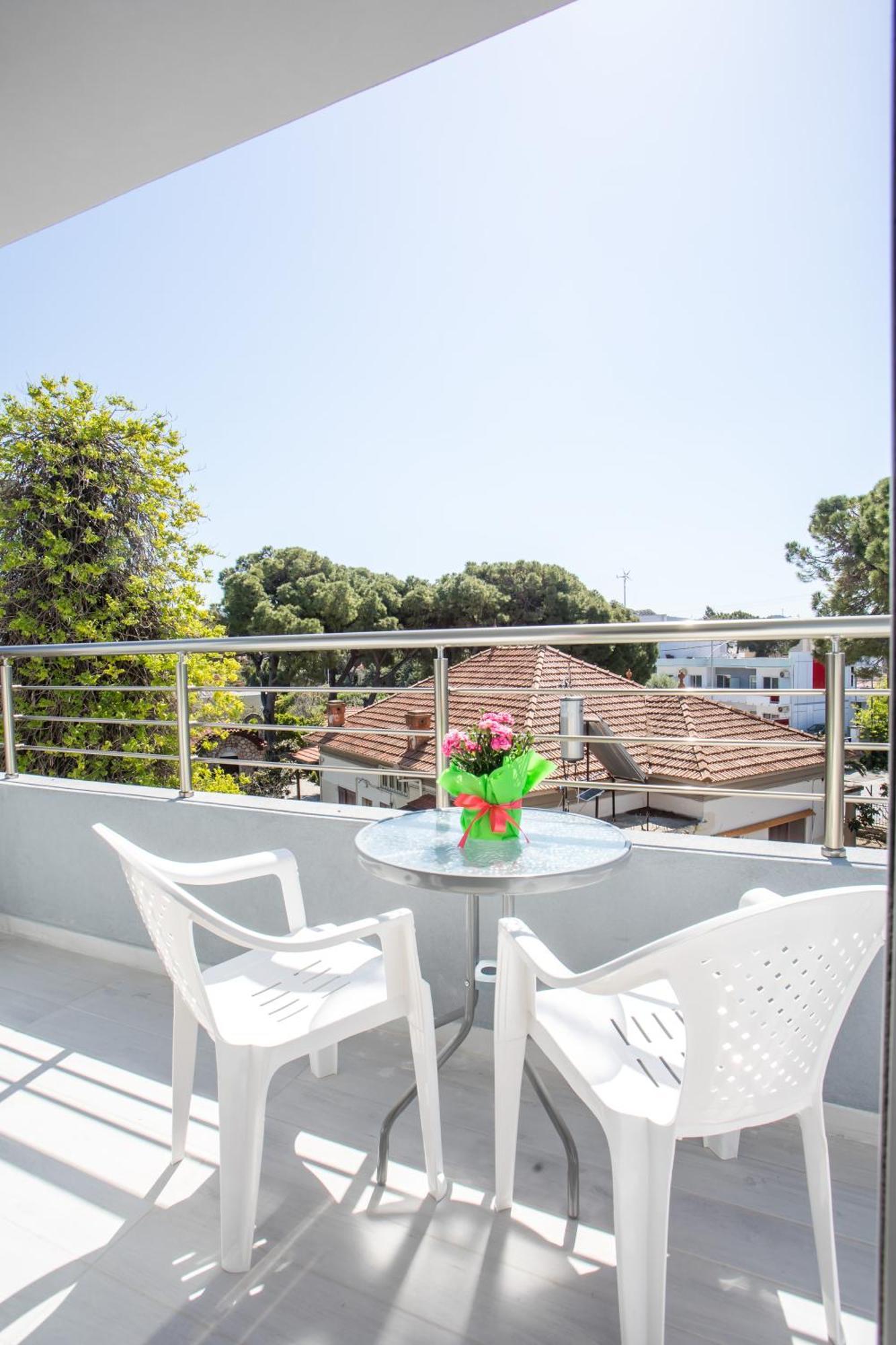 Economisa Apartments Іялісос Екстер'єр фото