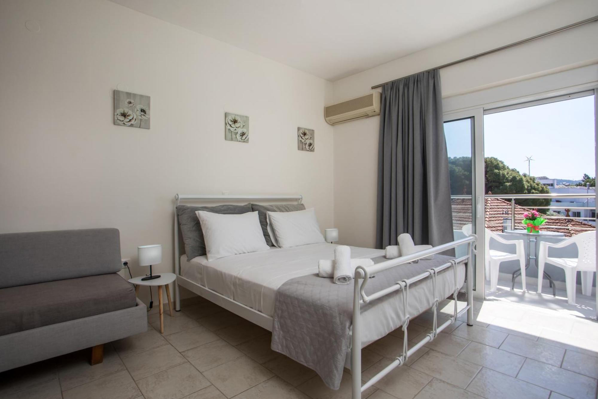Economisa Apartments Іялісос Екстер'єр фото