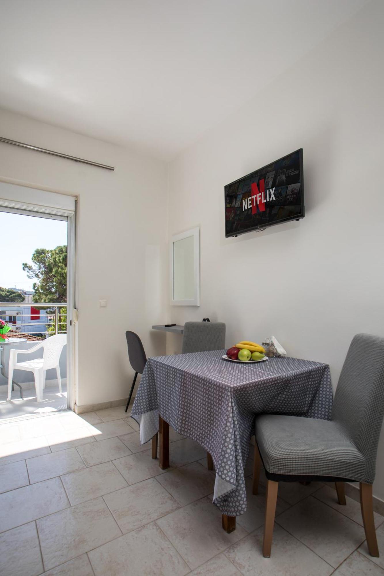 Economisa Apartments Іялісос Екстер'єр фото