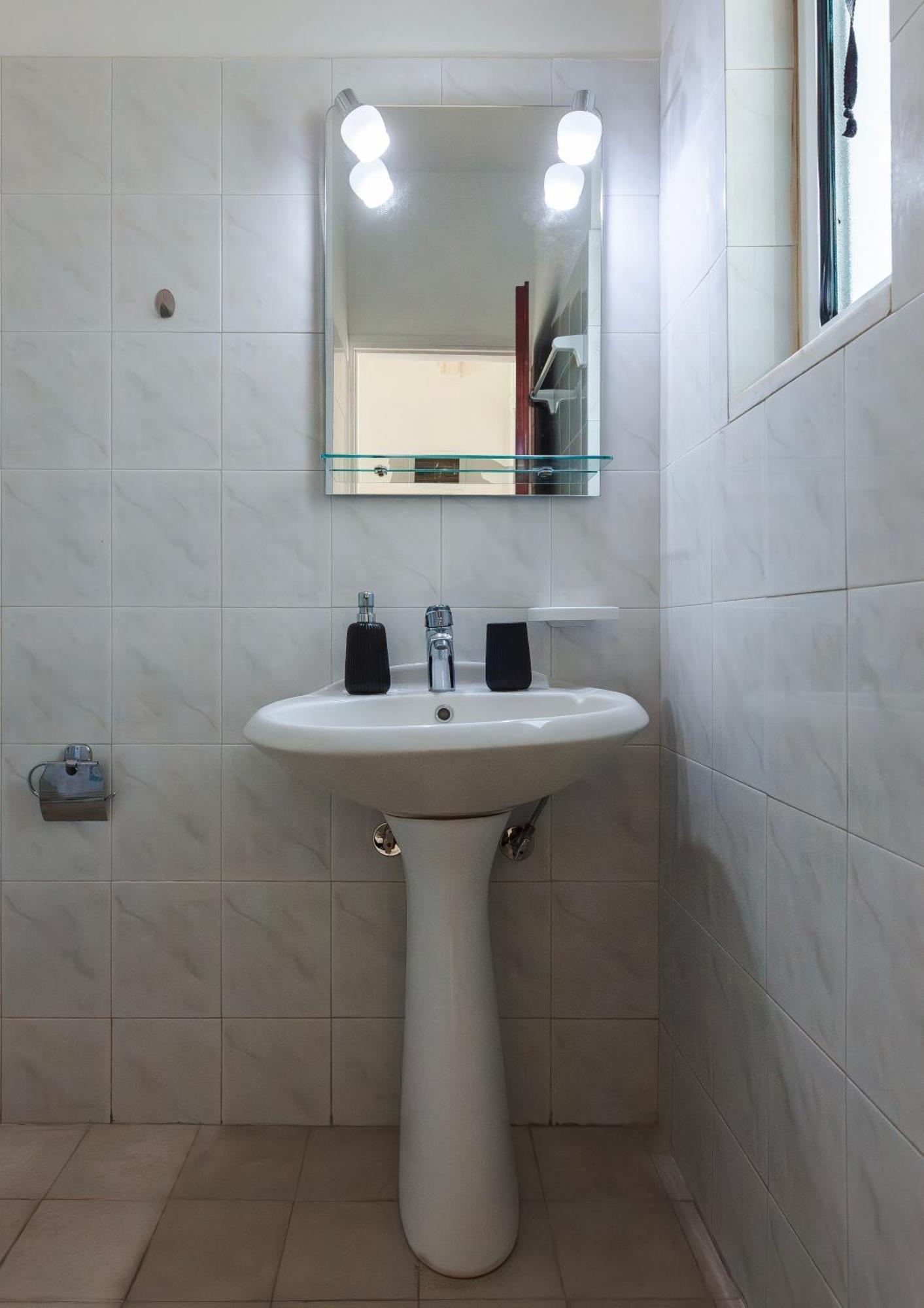 Economisa Apartments Іялісос Екстер'єр фото